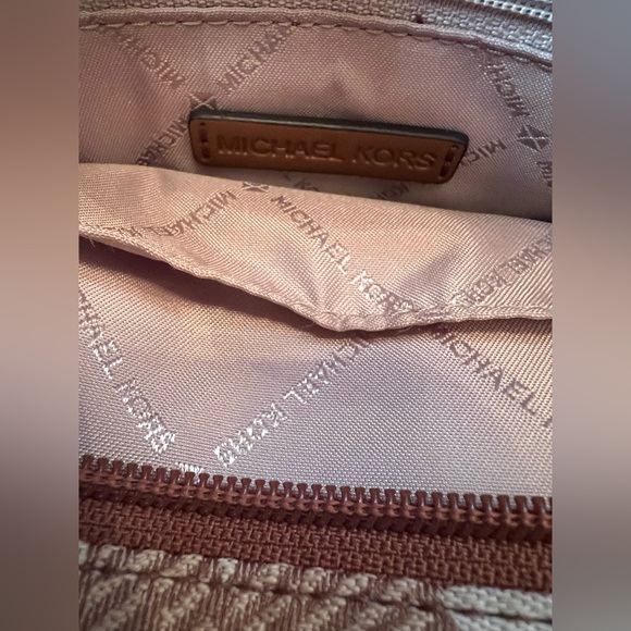 Michael Kors Mirella Small Shopper Crossbody - Picture 10 of 15